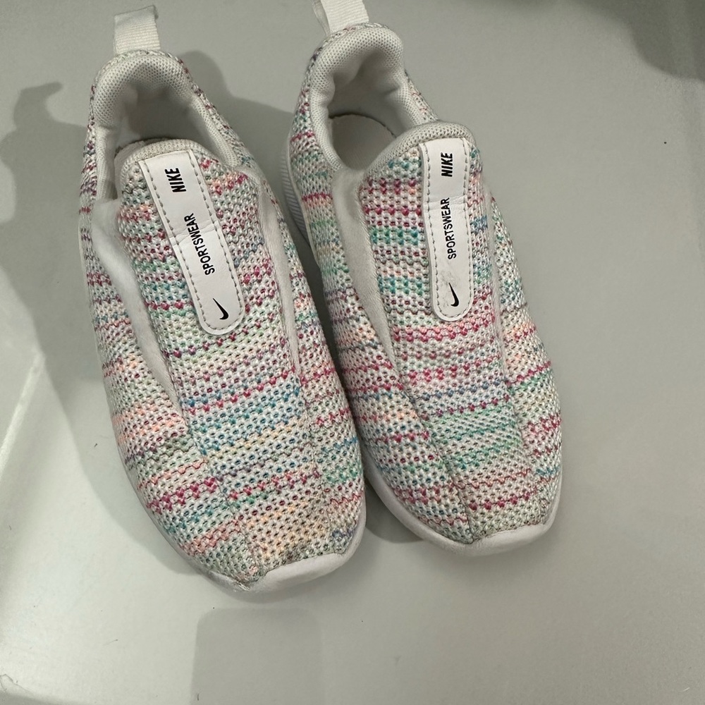 NIke Viale space Dye Toddler shoes (Size: 10C)